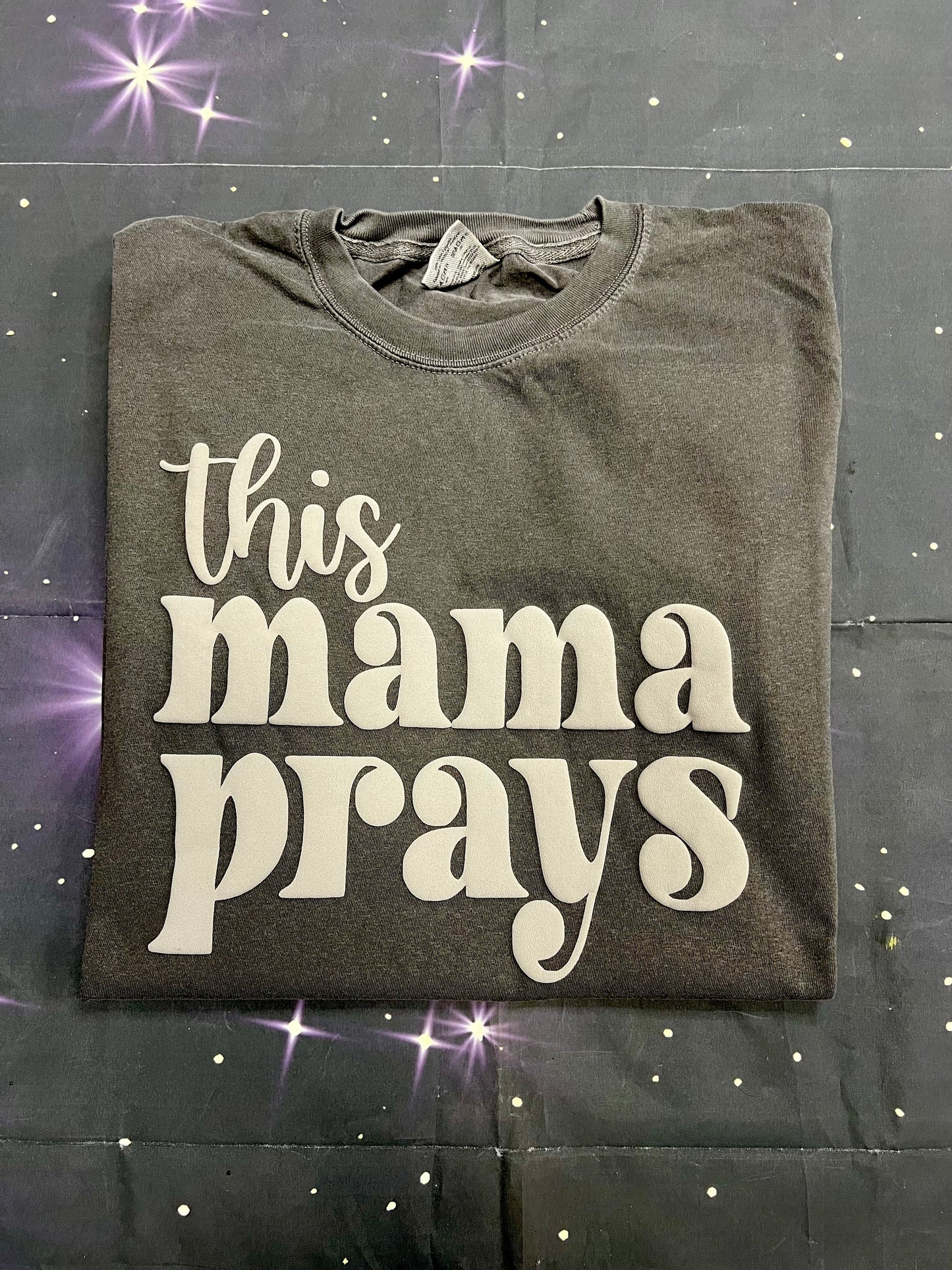 This mama prays puff comfort colors