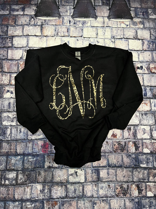 Flash sale leopard monogram sweatshirt