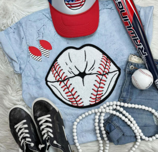 Baseball lips T